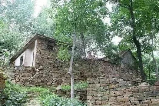 临沂市费县马庄镇西南峪村