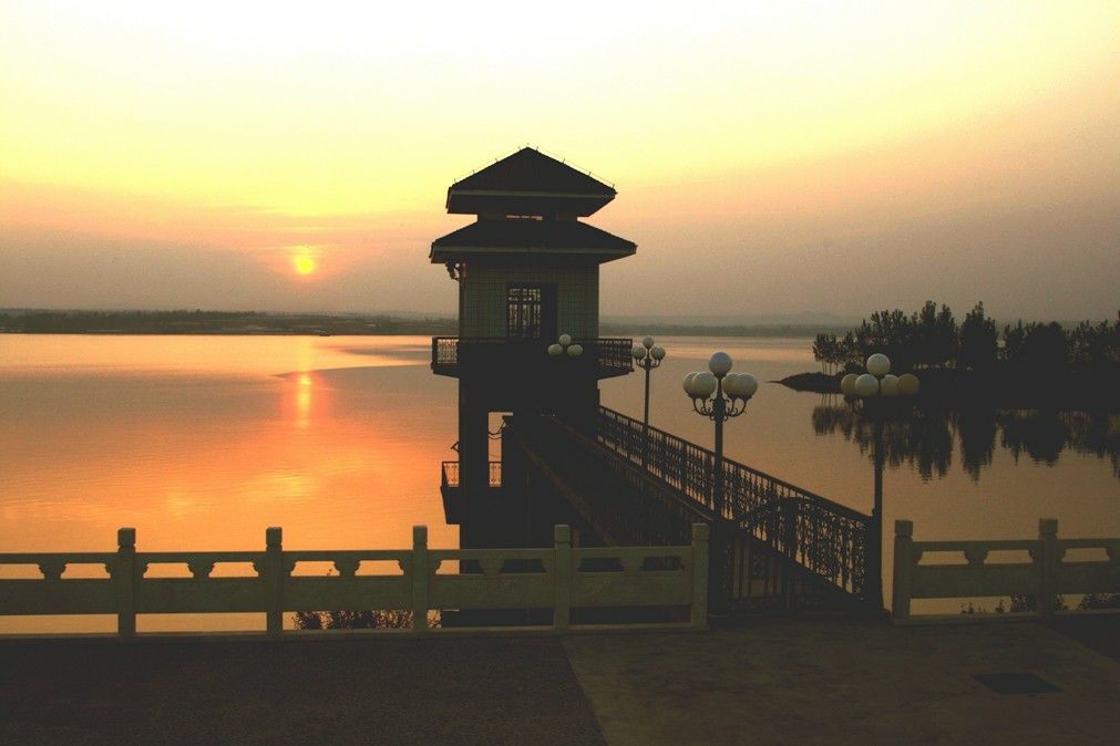 昌乐仙月湖风景区