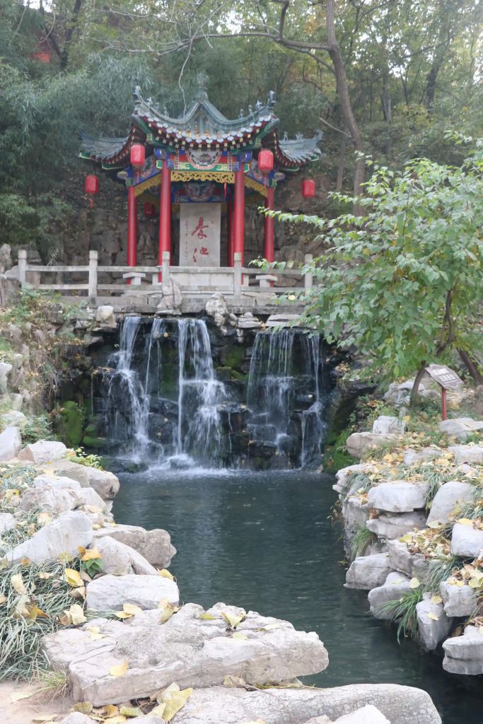 临朐老龙湾风景区