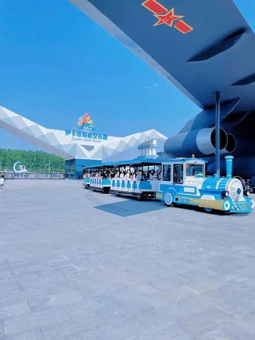 临沭县蛟龙航空主题乐园景区